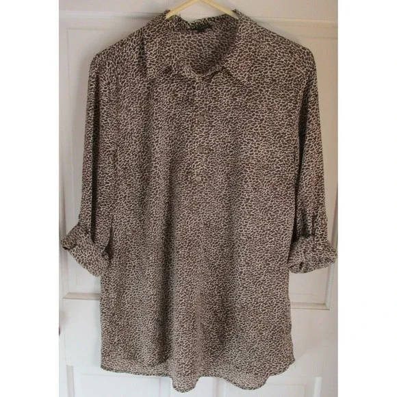 Ann Taylor Women's Brown Animal Print Roll Tab Sleeve Blouse Size 12 - Picture 9 of 11